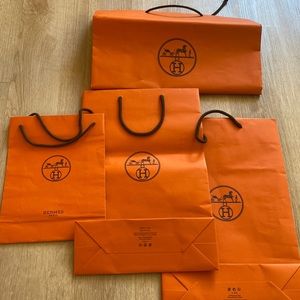 Mixed size Hermes shopping bag